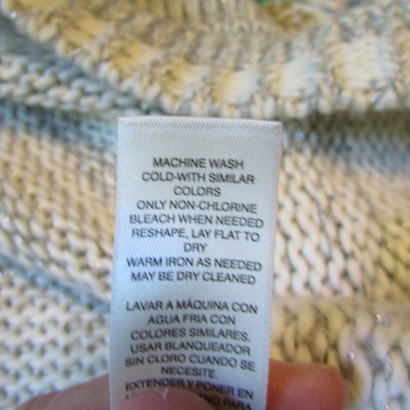 WHBM Convertible Cowl Cape - Picture 10 of 10